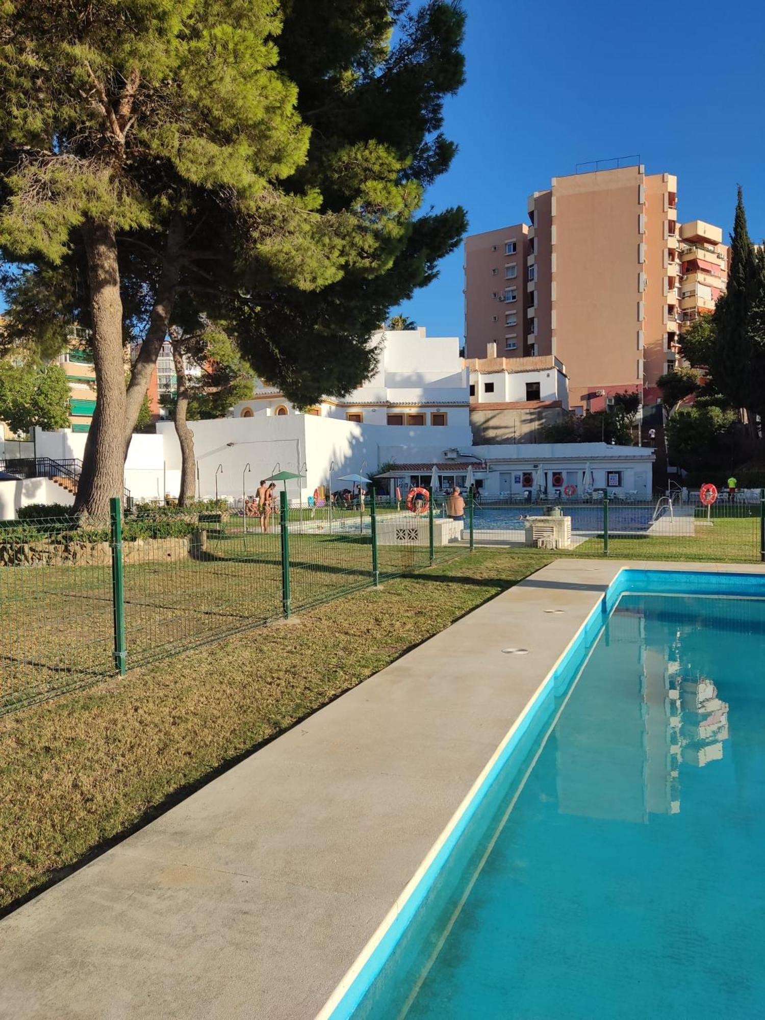 Apartment Amplio Apartamento En By Bebalmy