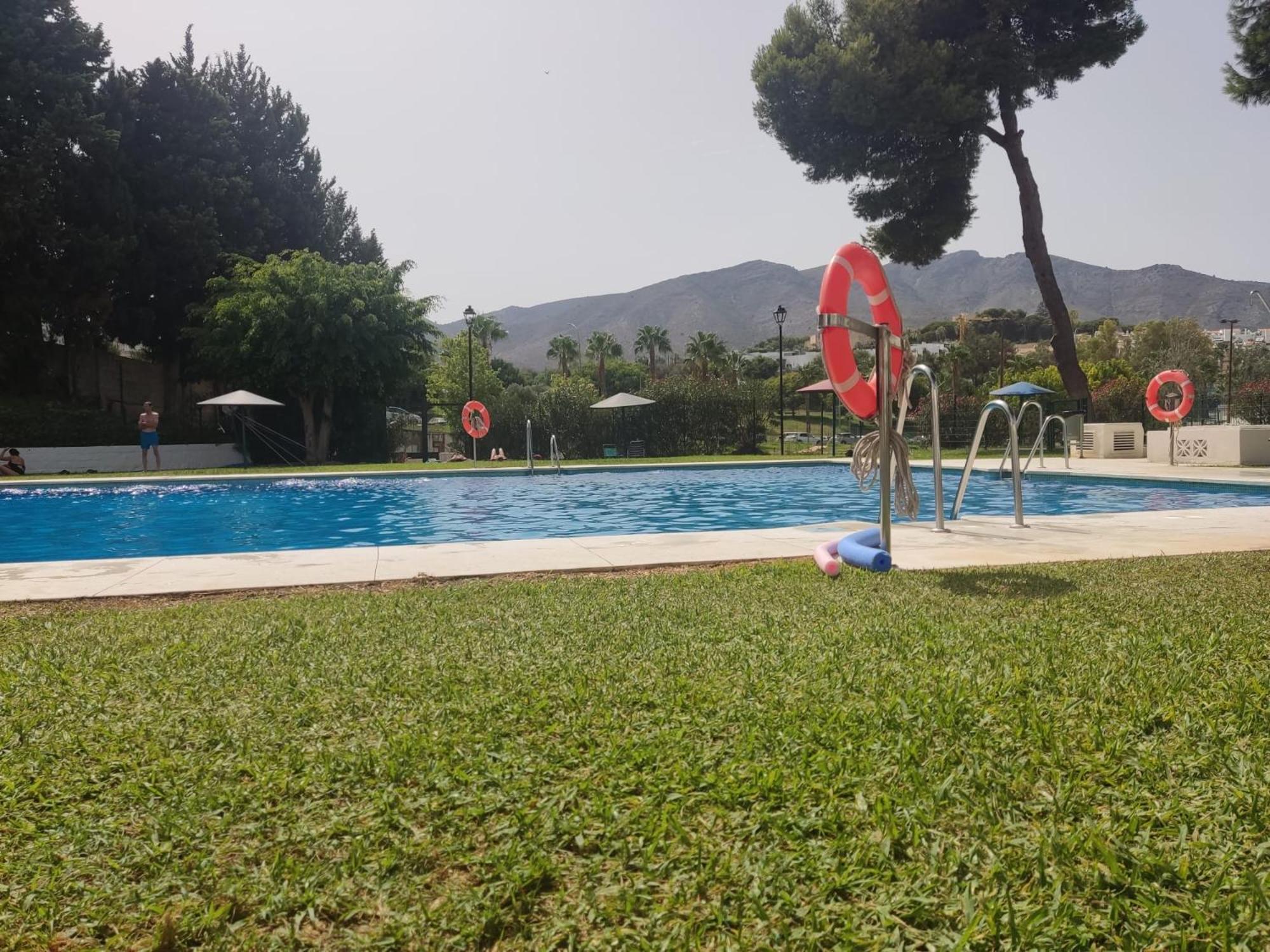 Apartment Amplio Apartamento En By Bebalmy Torremolinos